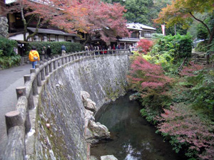 箕面の滝道